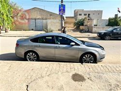 كرايسلر 200